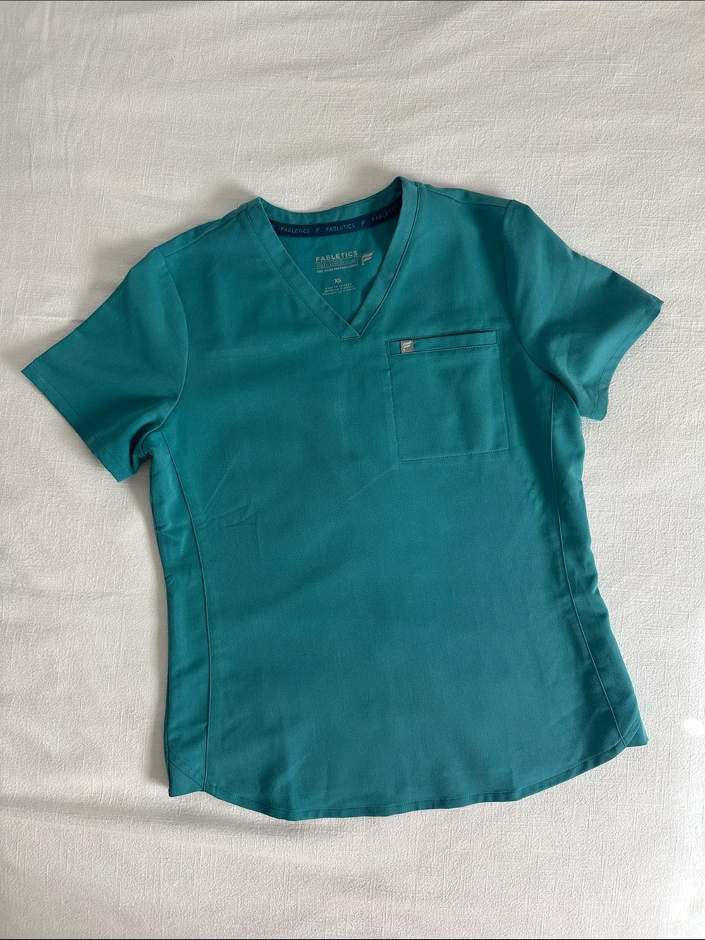 Fabletics Teal V-Neck Short Sleeve Scrub Top XS
